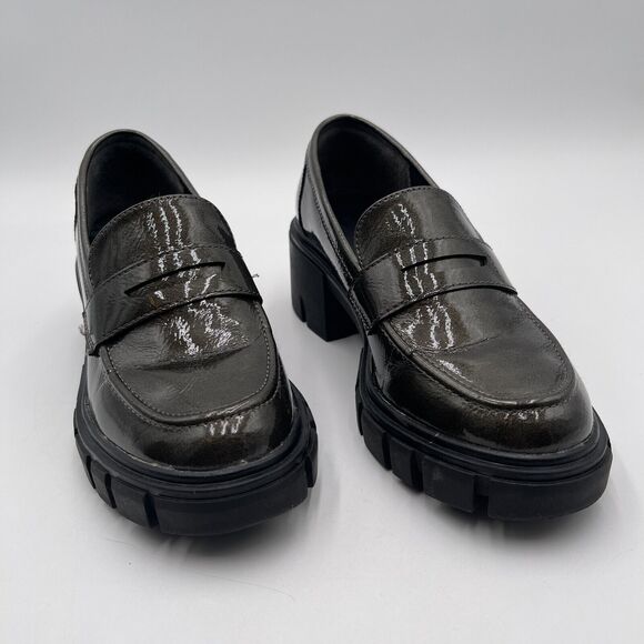 Crown Vintage Loafers Women’s Size 6 M Sage Dark Green Faux Leather - Picture 1 of 10